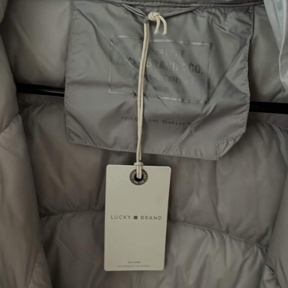 NEW!!! Lucky Brand Quilted Hooded Jacket Bare Pink Size Small - Picture 3 of 9